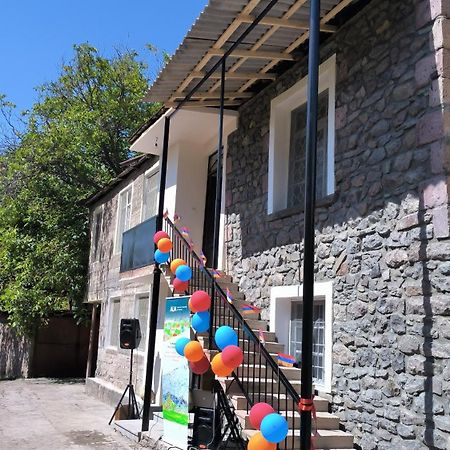 Legend Guest House Artabuynk Екстер'єр фото