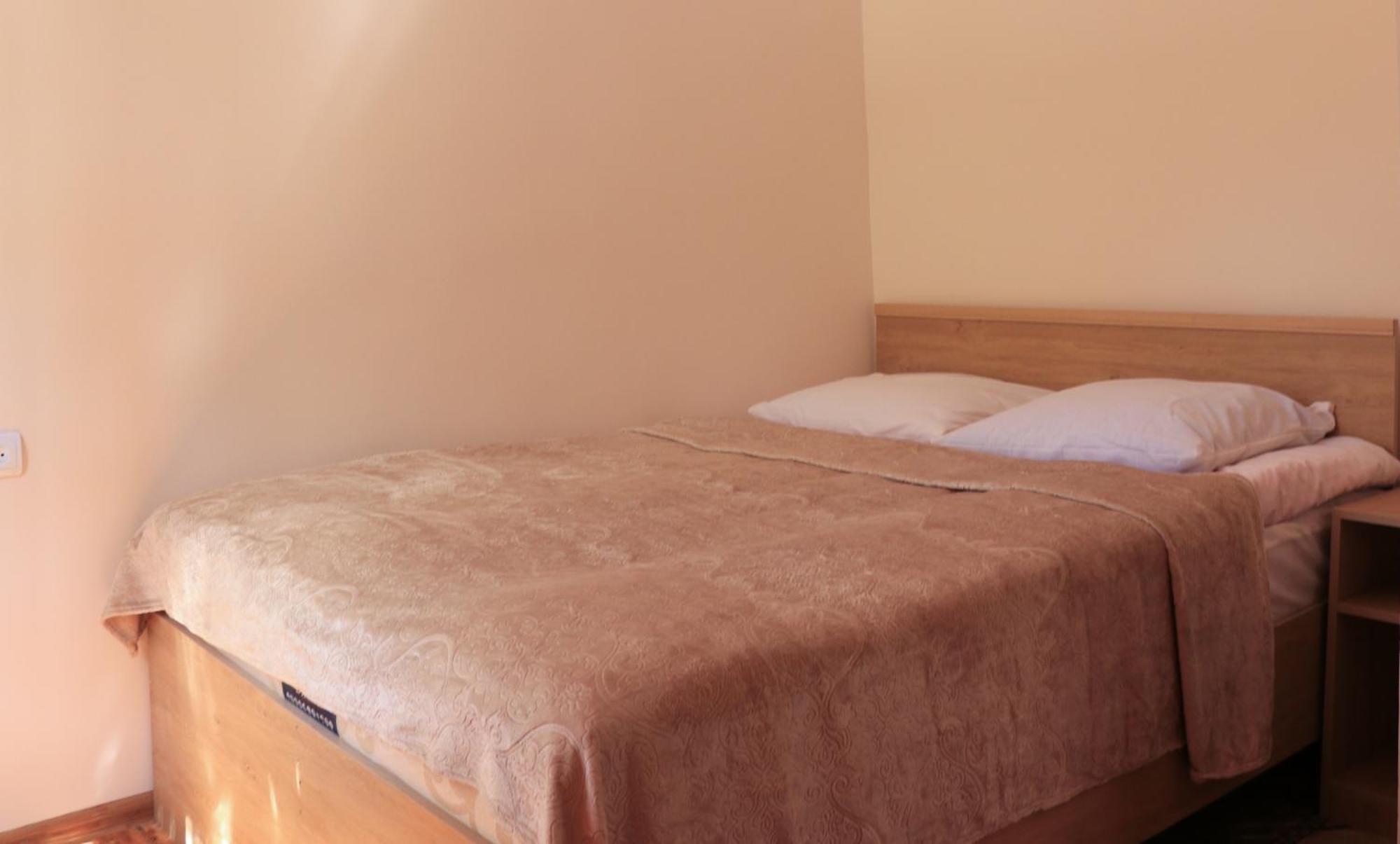 Legend Guest House Artabuynk Екстер'єр фото