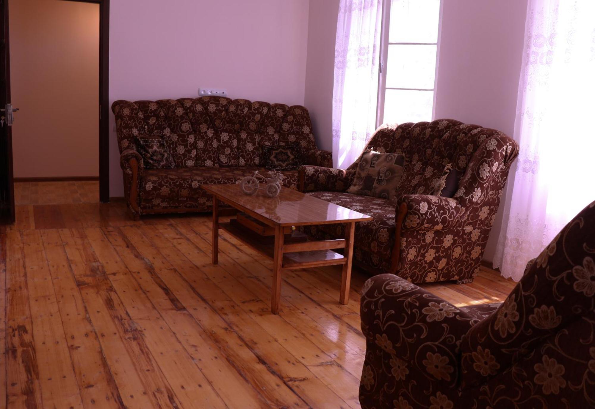 Legend Guest House Artabuynk Екстер'єр фото